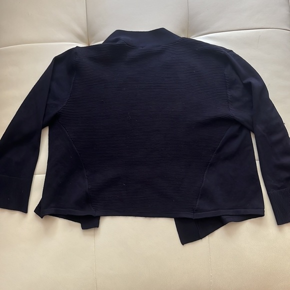 VERVI AMI NAVY BLUE CARDIGAN SHRUG, size small - Picture 3 of 6